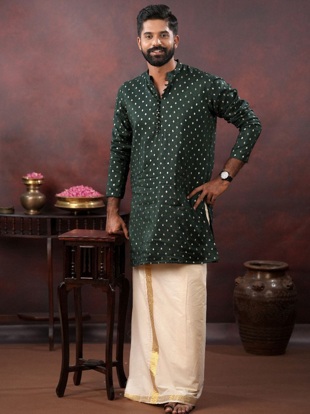 DISHA CREATIONZ Men Ethnic Motifs Printed Regular Chanderi Cotton Kurta Set