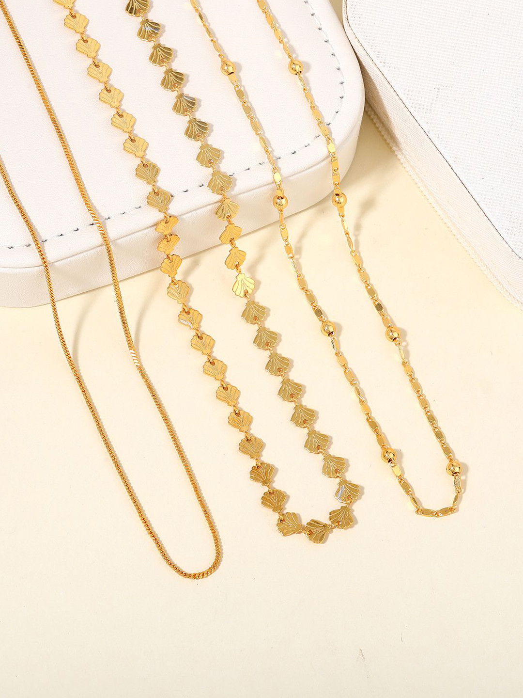 Estele Unisex Set Of 3 Gold-Plated Chains