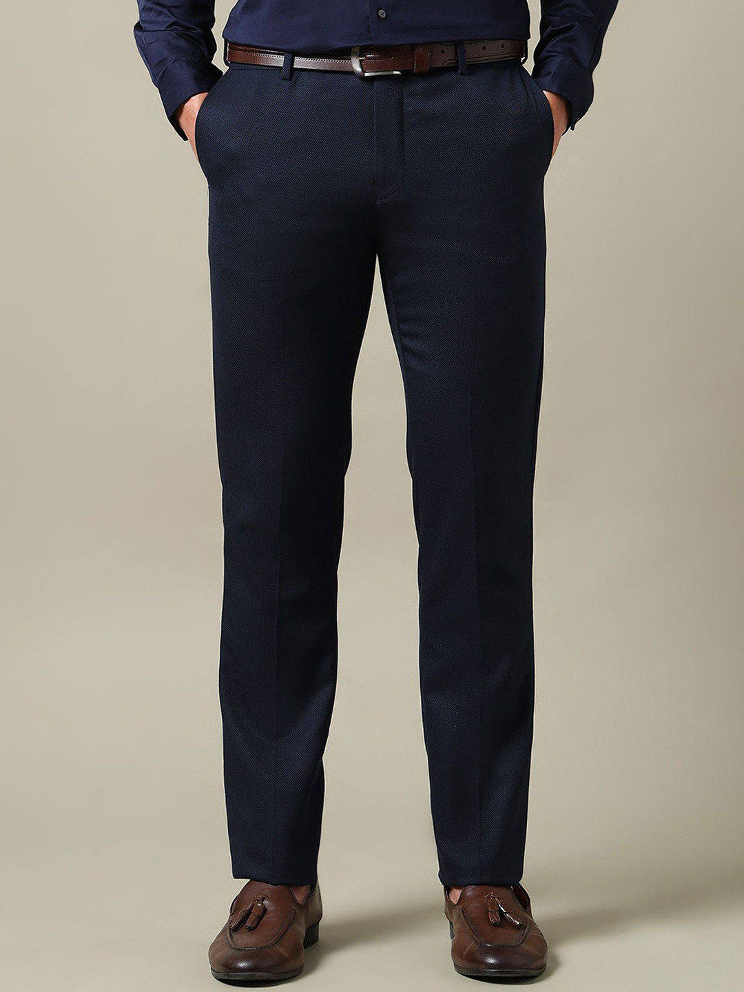 Arrow 1851 Autoflex Men Textured Slim Fit Formal Trouser