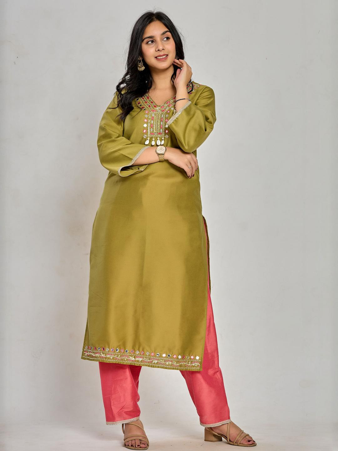 ADITEE Women Solid Polyester Kurta Sets