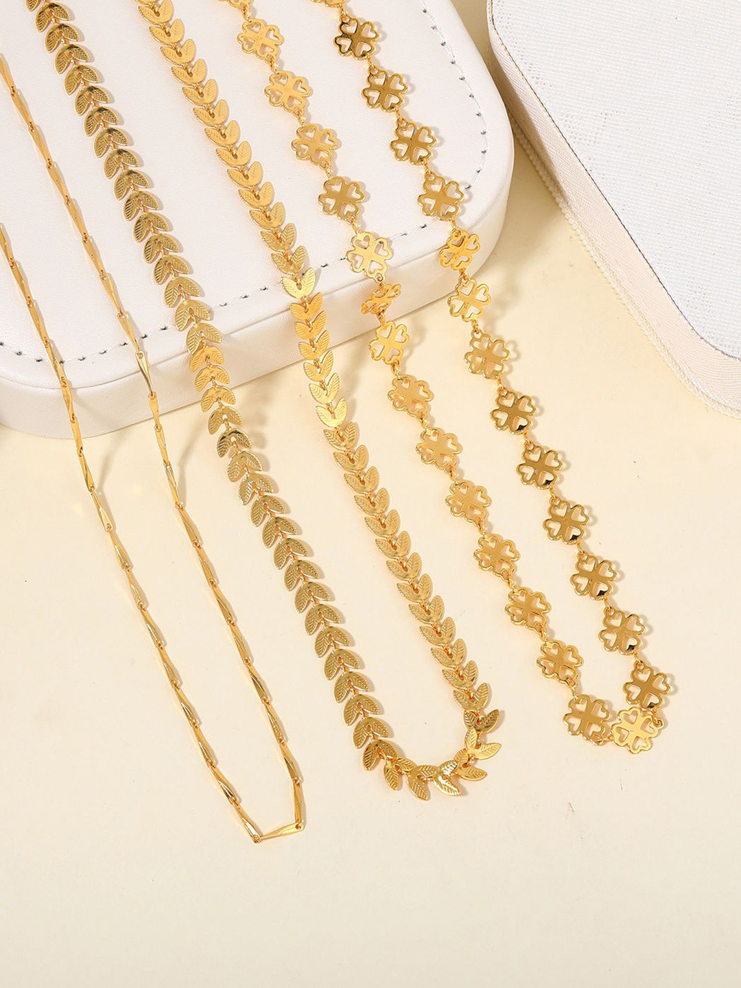 Estele Unisex Set Of 3 Gold-Plated Chains