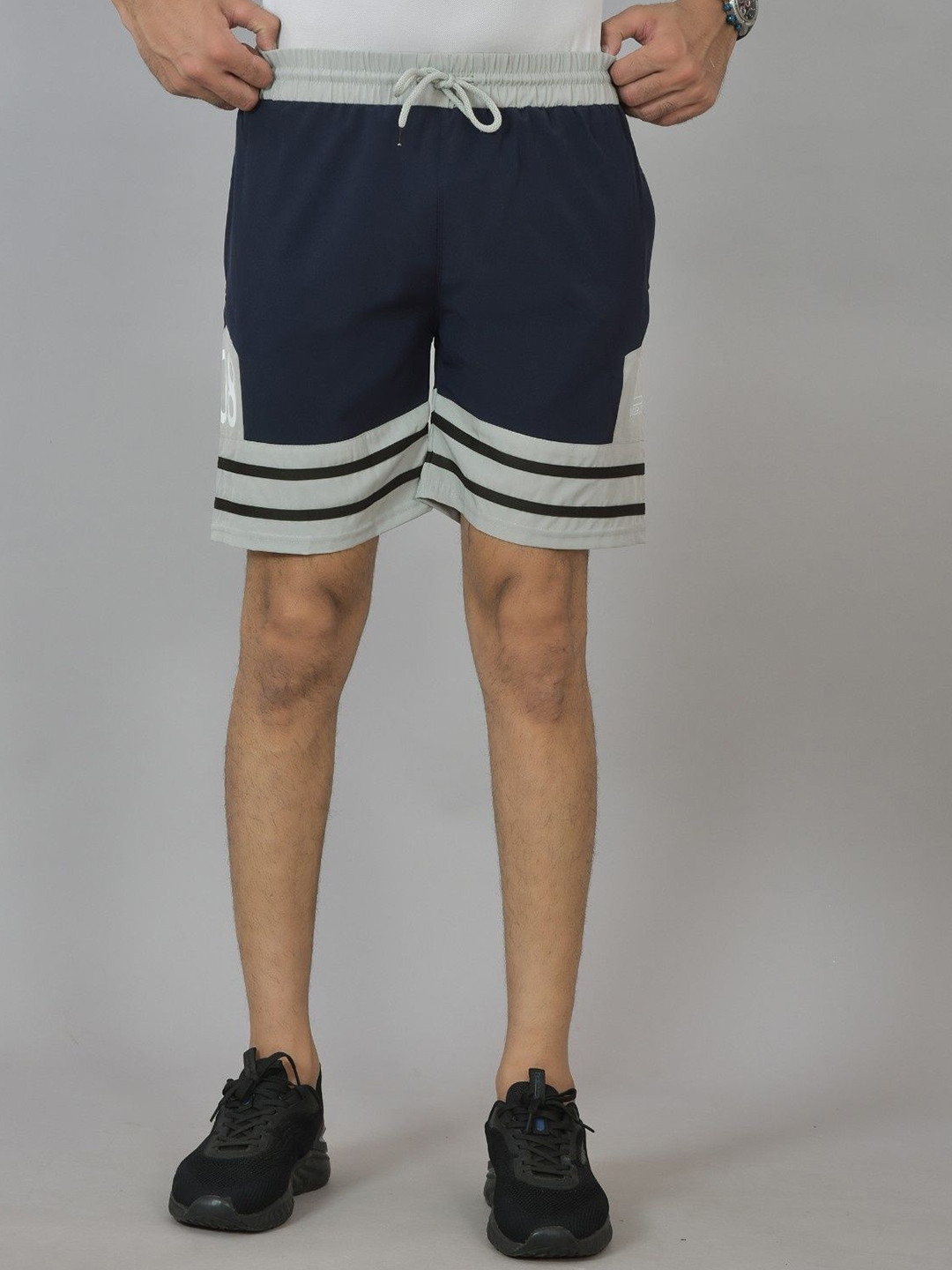 UNDERLOOP Men Rapid-Dry Regular Fit Mid-Rise Sports Shorts