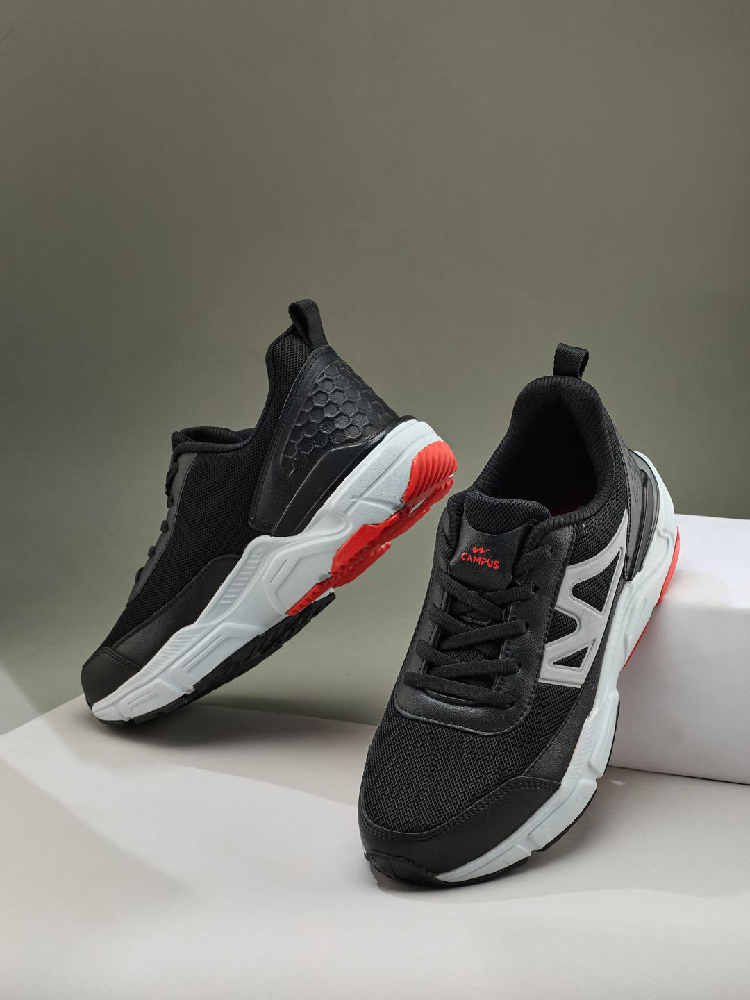 Campus Ricot Men Textured Lace-Ups Round Toe Sneakers