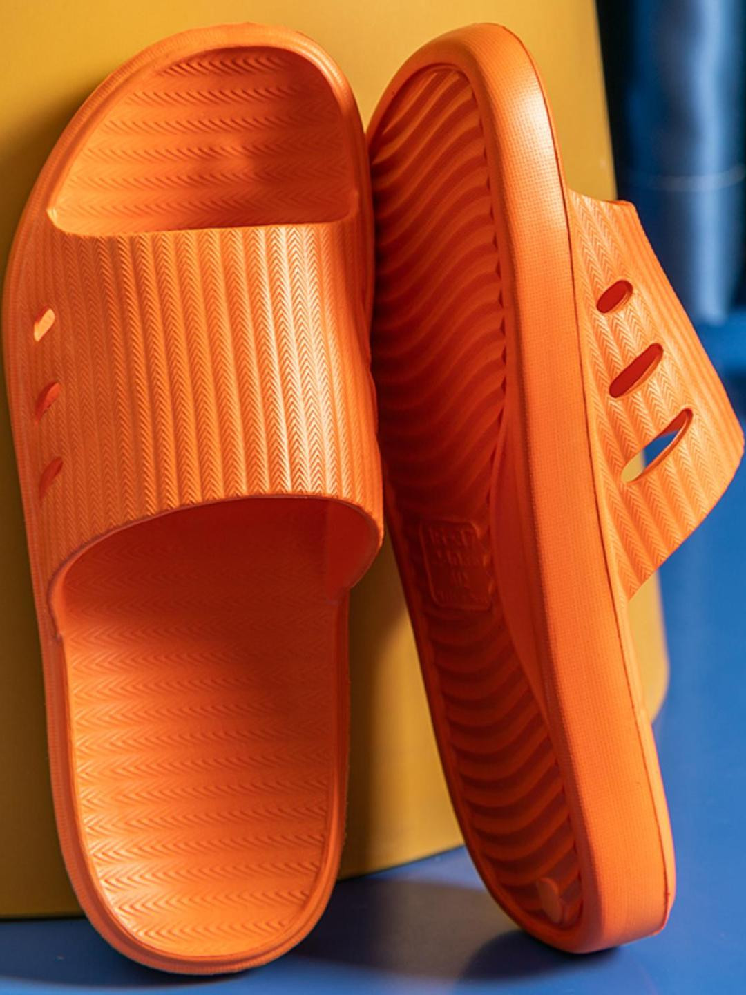 DRUNKEN Women Caramel Solid Self Design Sliders