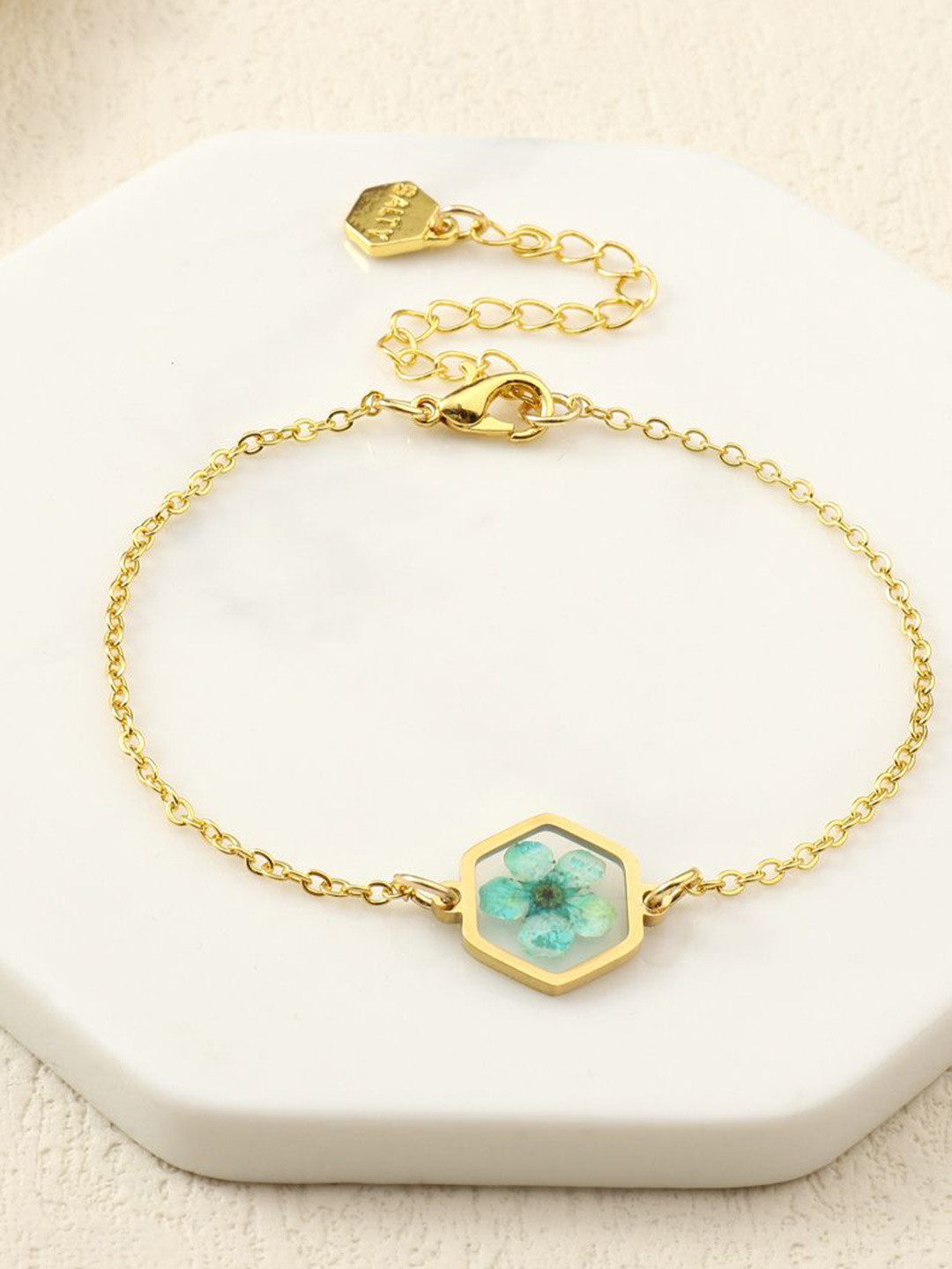 SALTY Set Of 4 Moon Resin Wraparound Rakhis