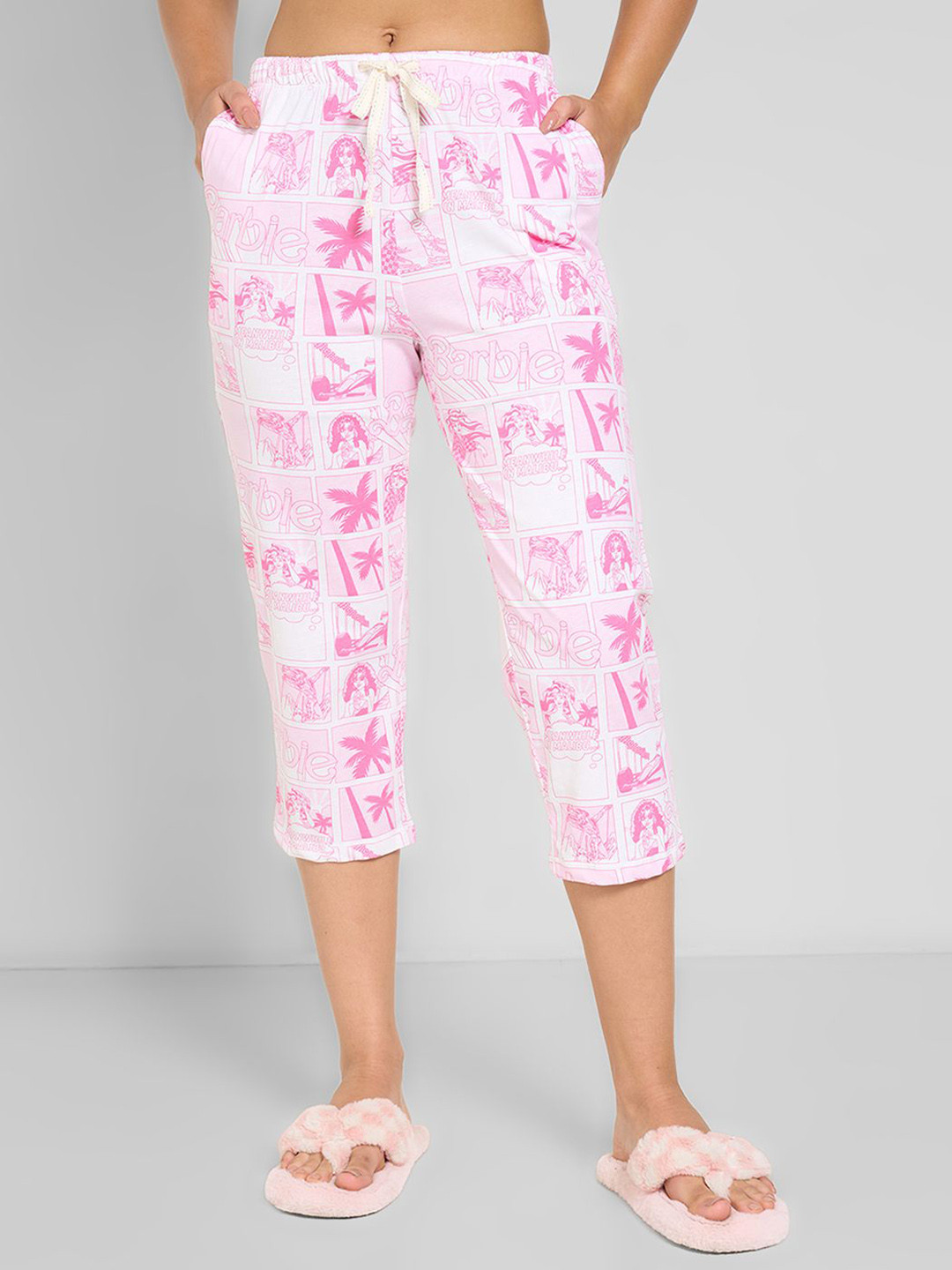 Dreamz by Pantaloons Women Barbie Printed Mid-Rise Cotton Capris