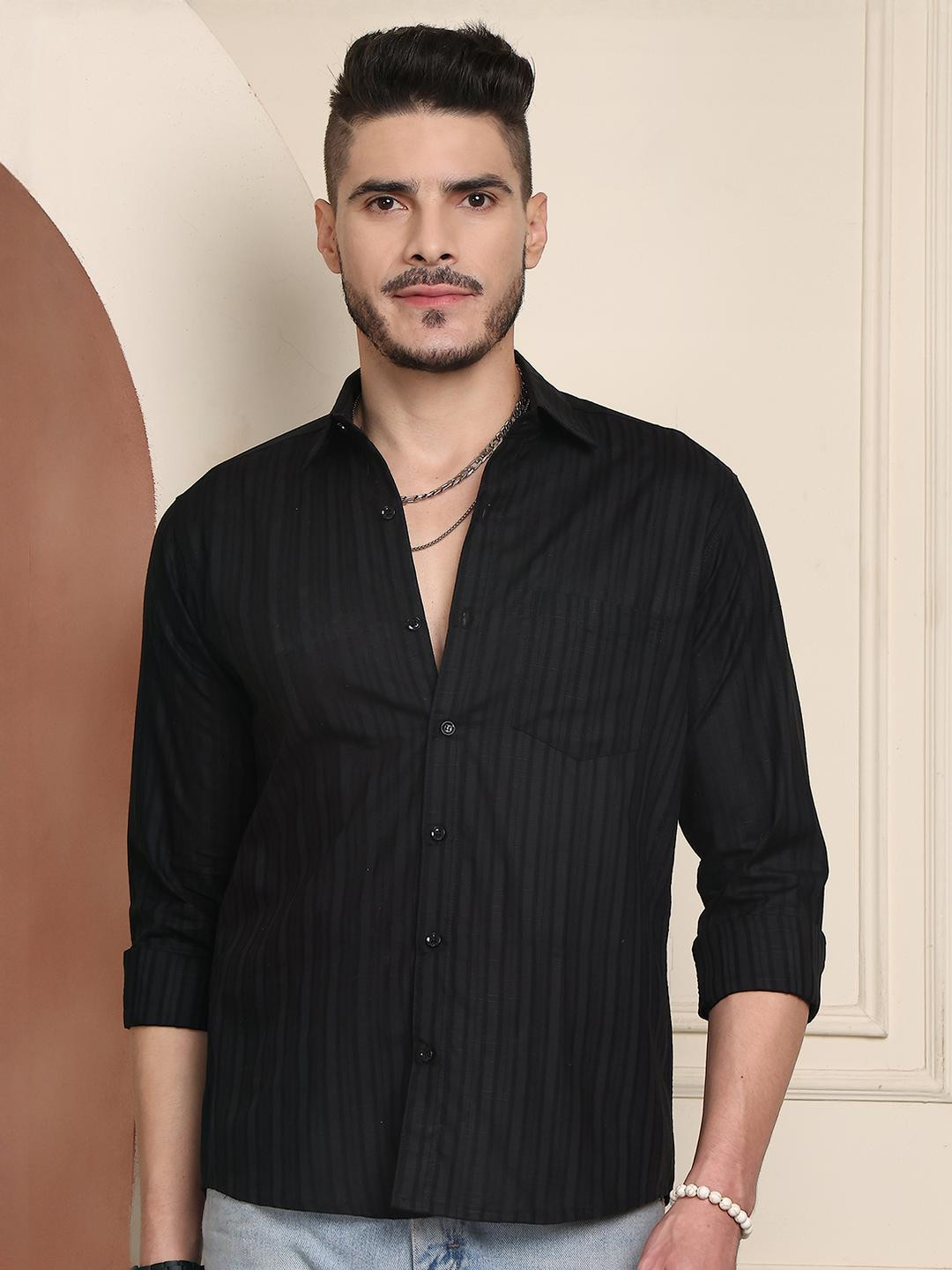 BLEZZA Men's Casual Vertical Striped Shirt