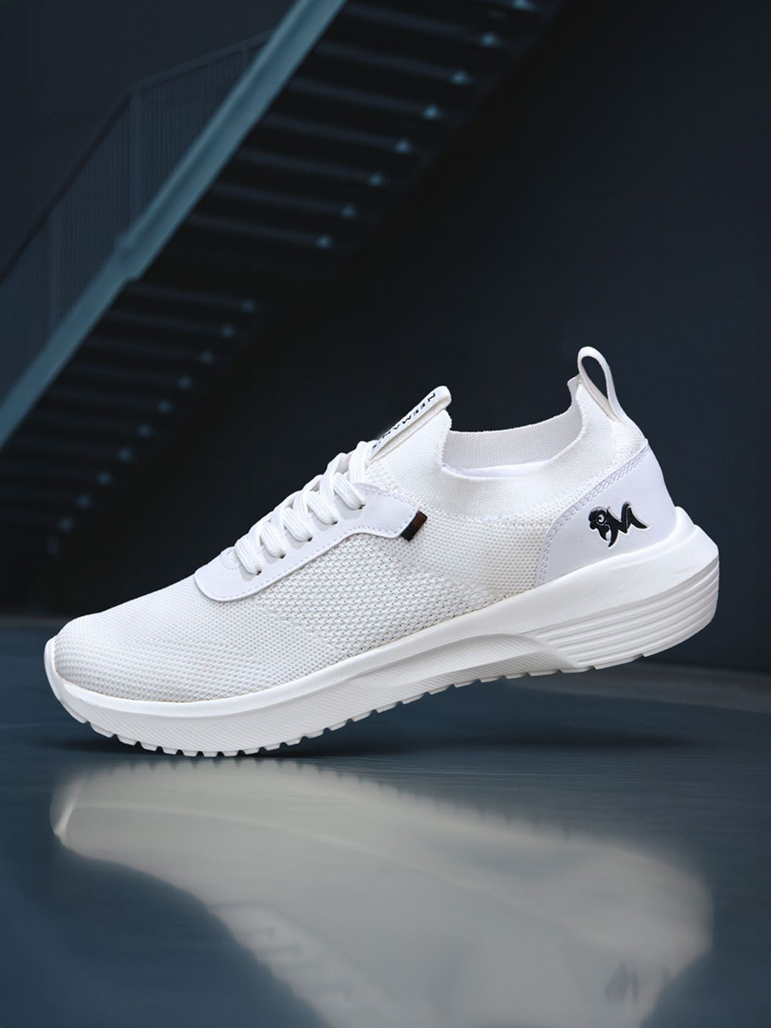 NEEMANS Men Woven Design Round Toe Daily Dasher Sneaker