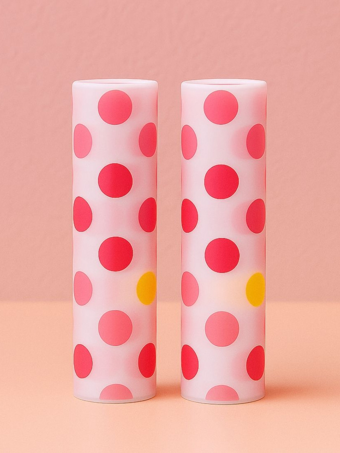 Baskety Pink & White 2 Pieces Dot Printed Anti-Slip & Water Resistant Table Mat Organisers