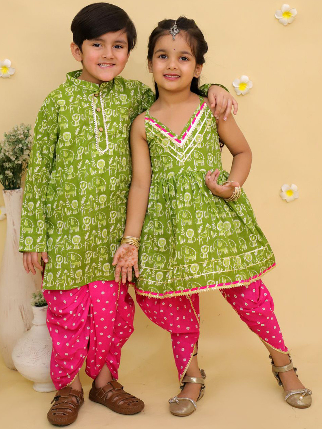 JUNITOS Boys Bandhni Printed Regular Pure Cotton Kurta with Dhoti Pants