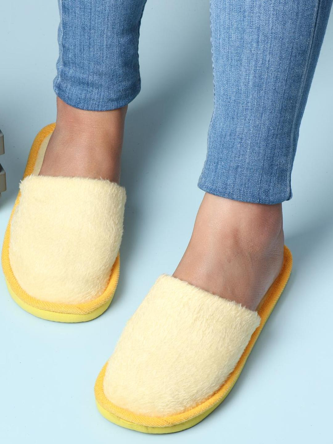 DRUNKEN Women Yellow Winter Solid Room Slippers