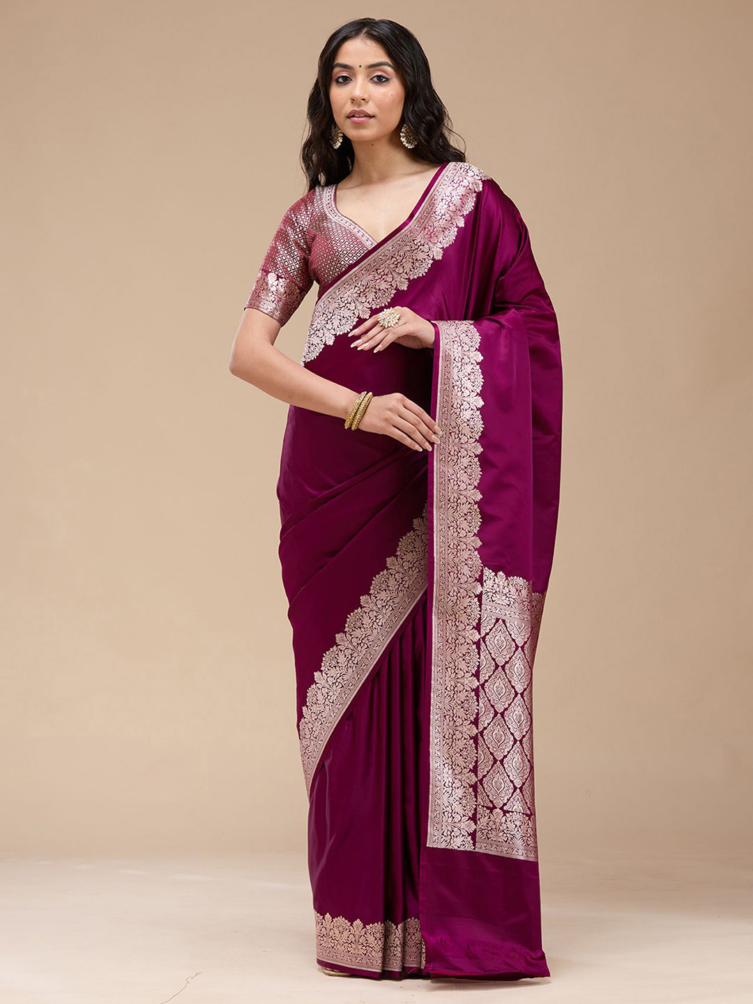 Koskii   Zari Woven Design Border Banarasi Saree