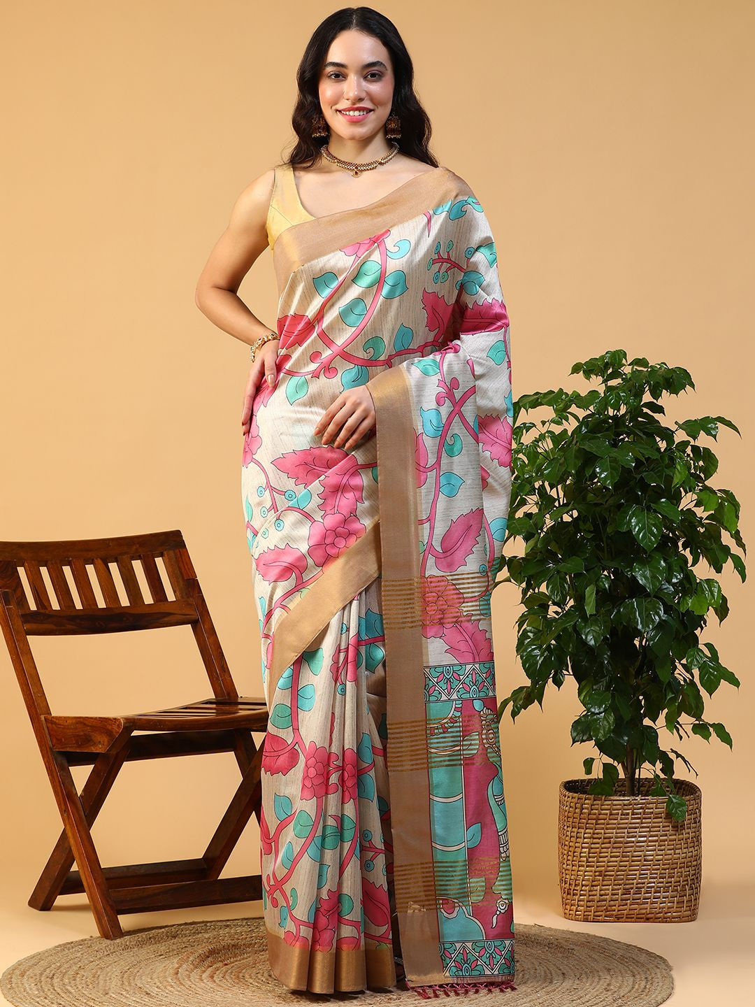 BALOOBI Floral Printed Zari Saree