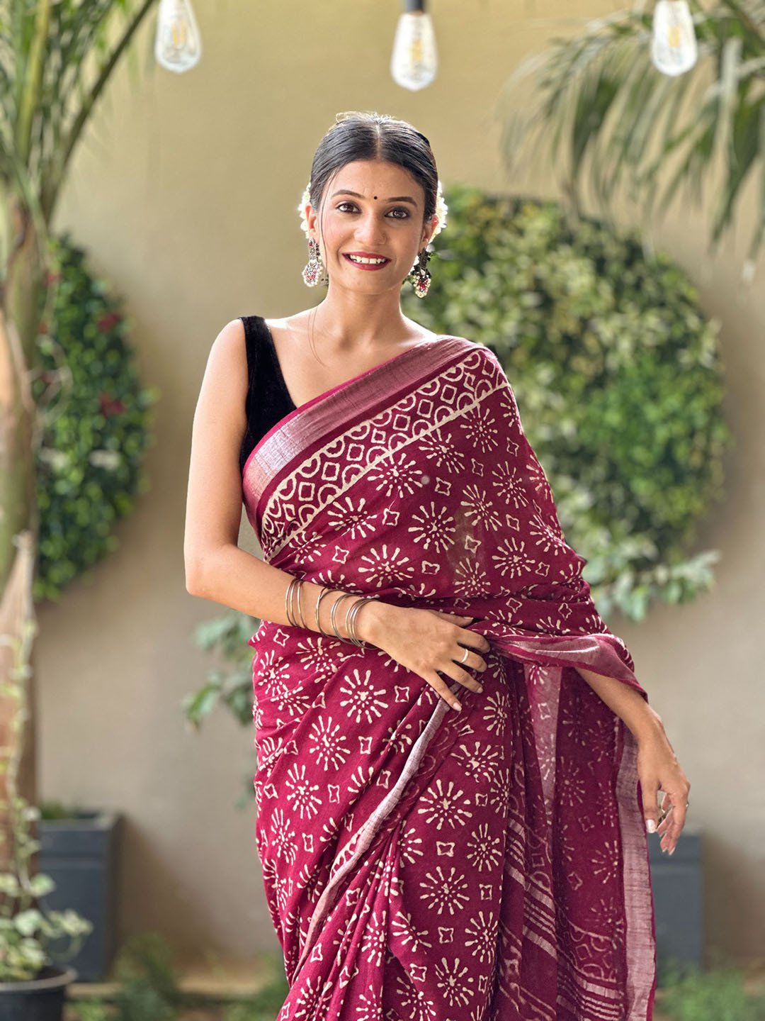 Crafts Moda Floral Linen Blend Block Print Saree