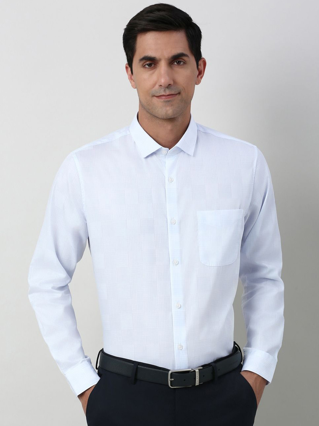 Peter England Elite Checked Spread Collar Chest Pocket Pure Cotton Slim Fit Formal Shirt