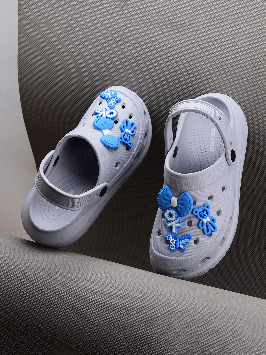 Greentech Women Self Design Charms Clogs