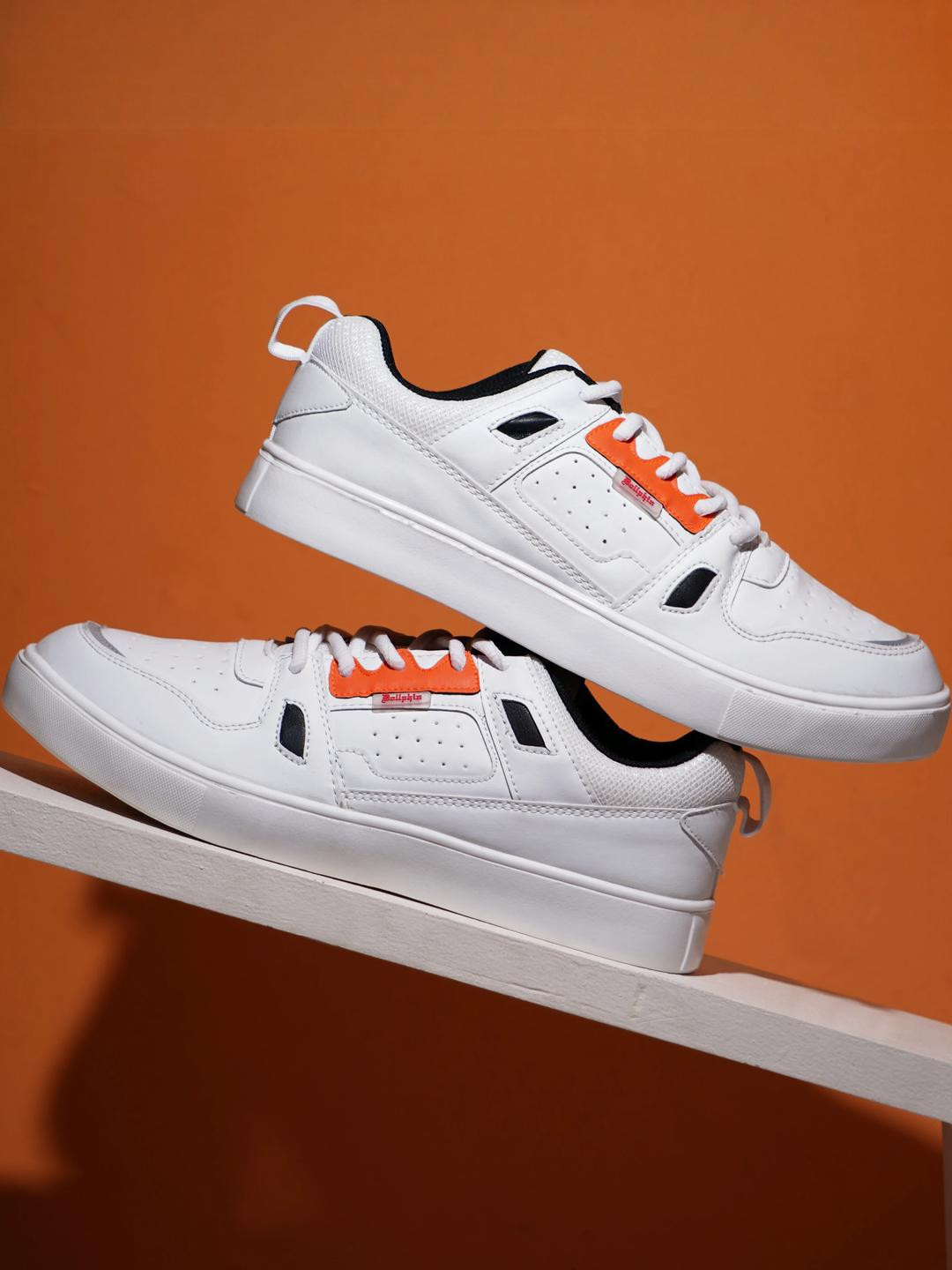 Dollphin White Walking Marking Sports Shoes