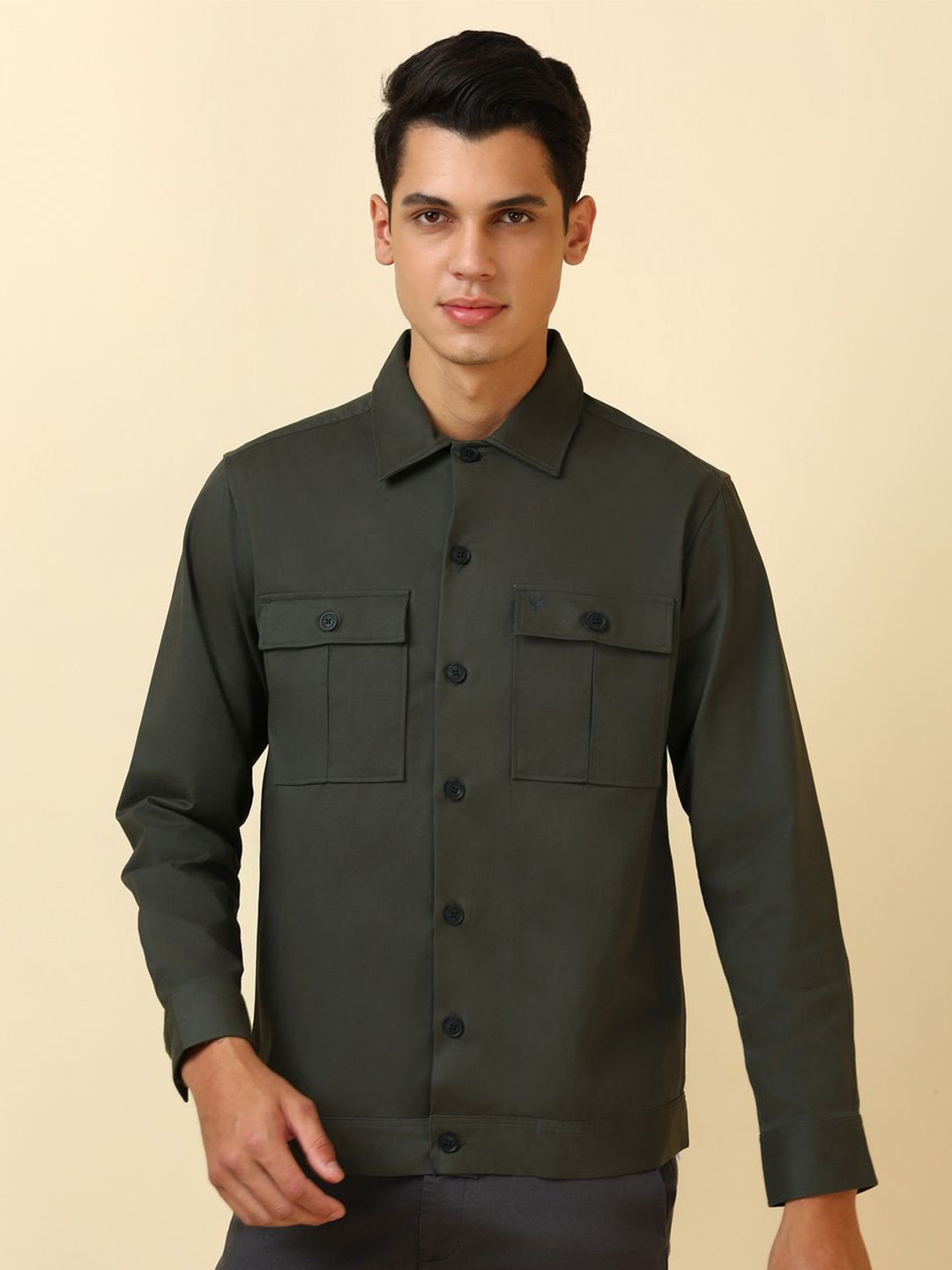 Allen Solly Spread Collar Chest Pocket Detail Relaxed Fit Pure Cotton Shirt