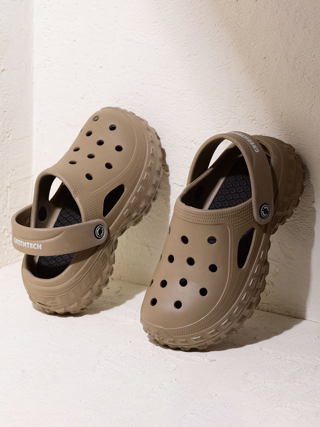 Greentech Women Slip-On EVA Groovz Clogs