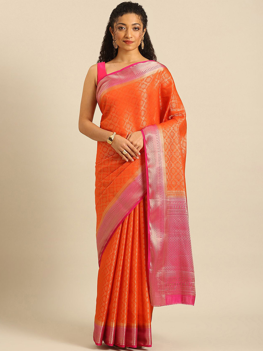 Taashi Brocade Jaal Pattern Semi Crepe Saree