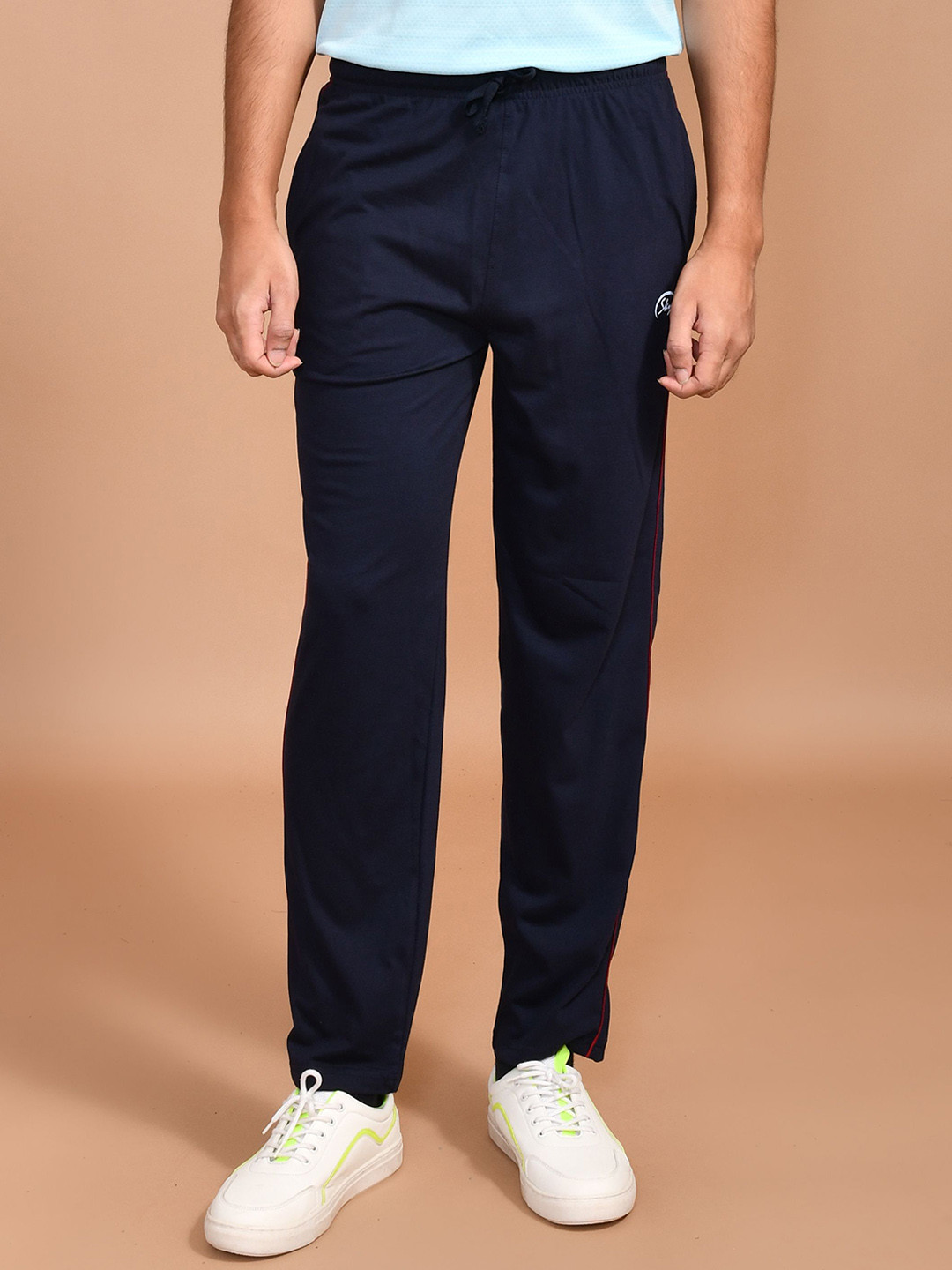 SKYKNIT Men Cotton Mid Rise Track Pants