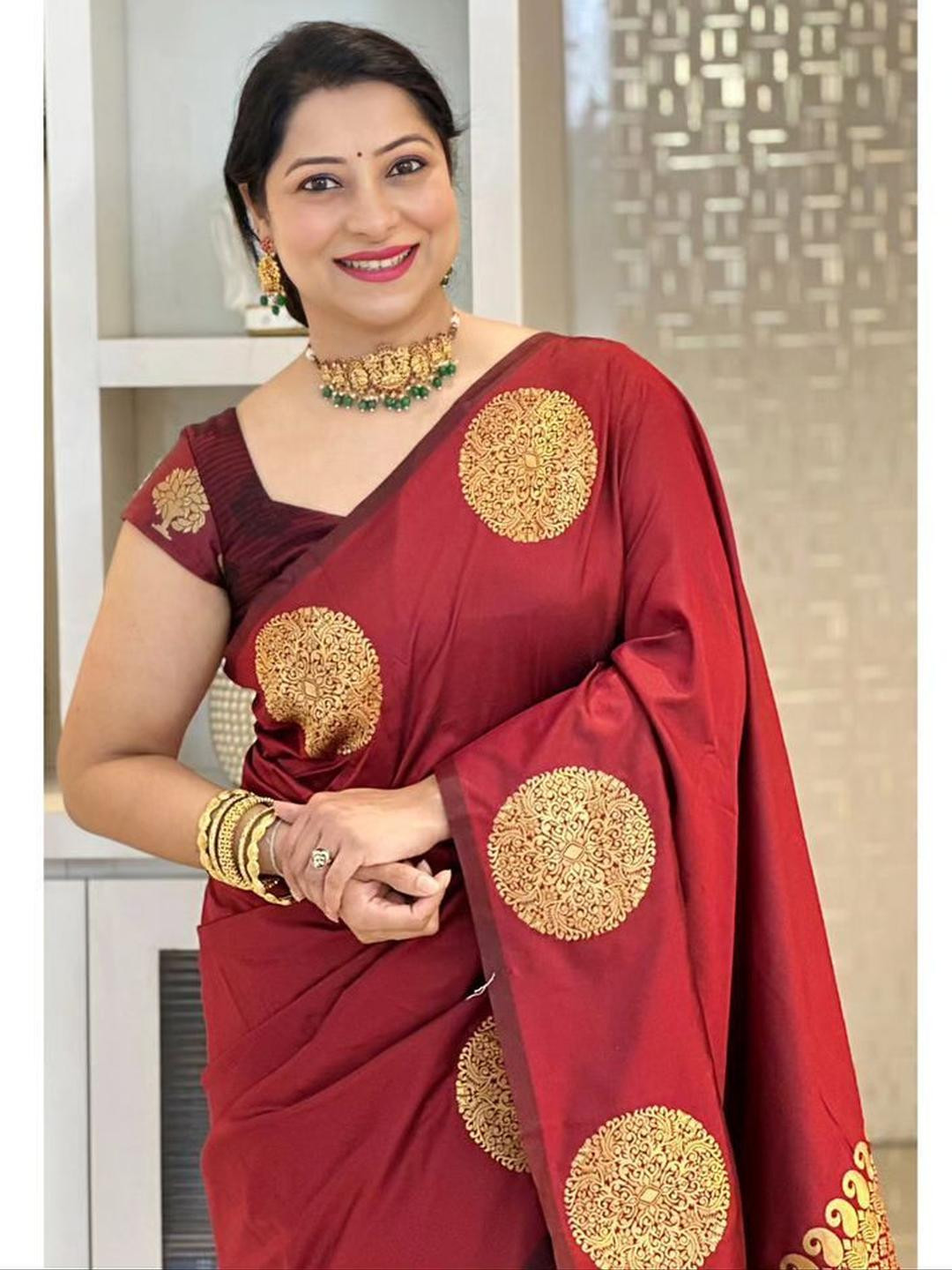 CaniBani Red Silk Blend Banarasi Sarees