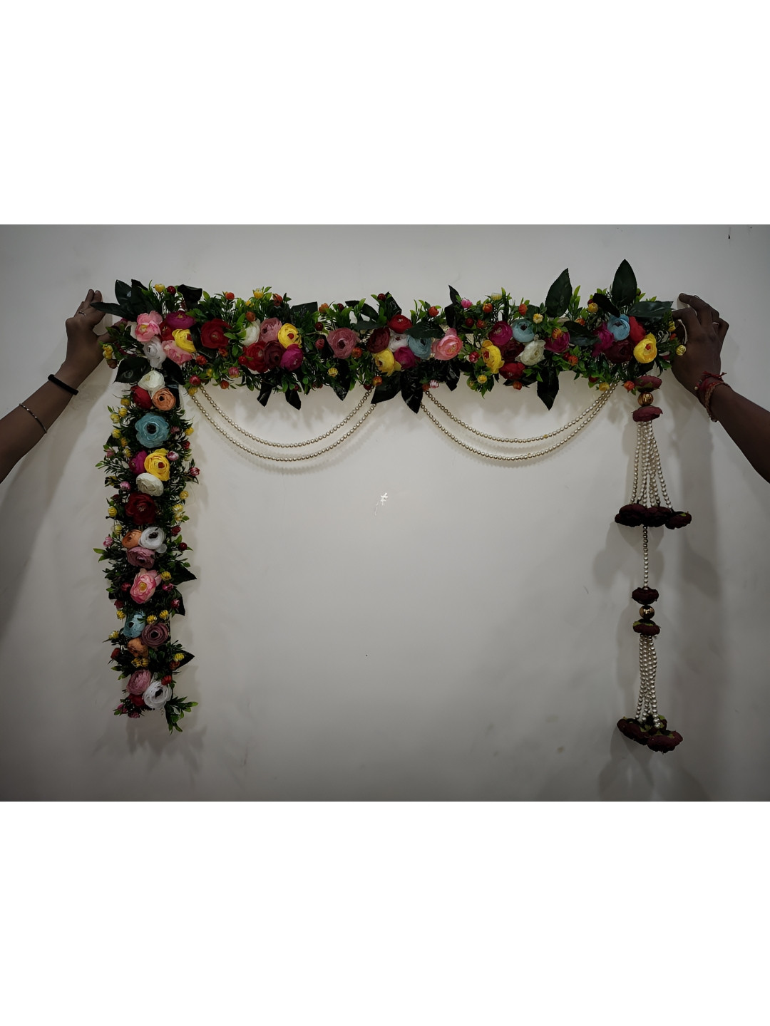 Nutts Green & Yellow Heavy-Look Peony-Flower Bandhanwar Festive Decor