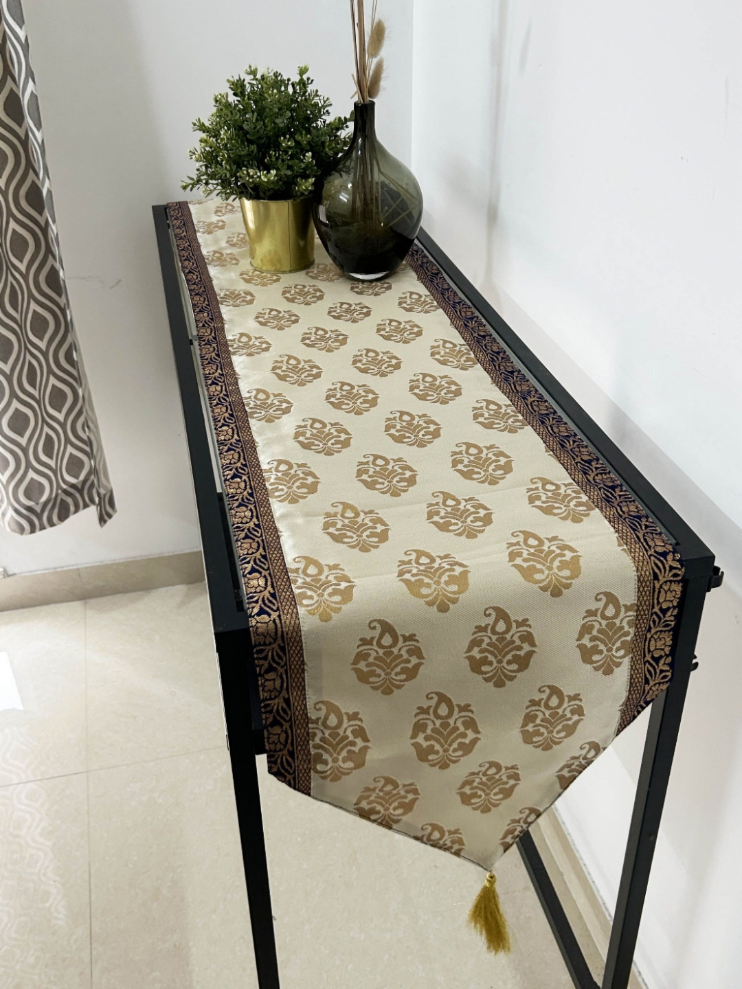 Pink Parrot Beige Ethnic-Patterned Hexagonal Table Runner With Tassels