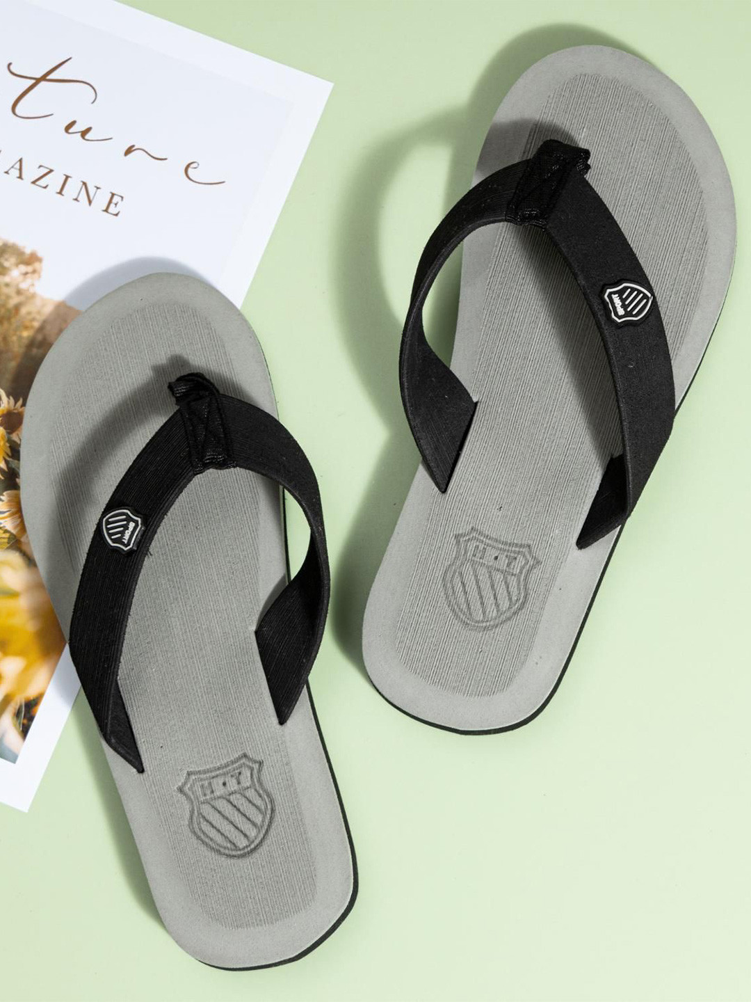 glitchez Men SolidThong Flip-Flops