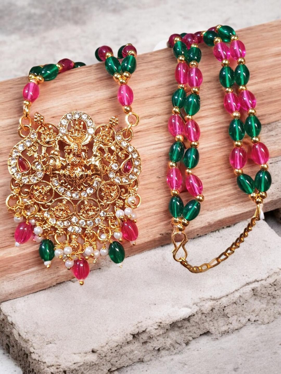 NAMOHH ENTERPRISSES Gold-Plated Alloy Artificial Beads Jewellery Set