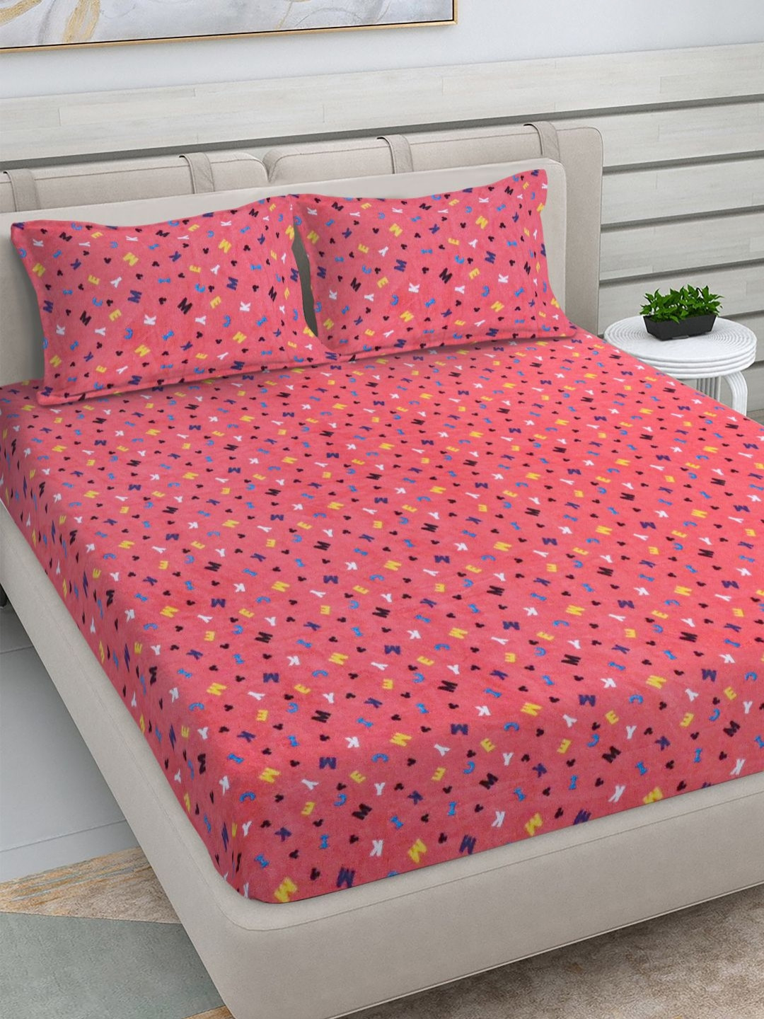 Myntra Elegant Homes Pink Cartoon Printed 300TC Woolen King Bedsheet Set 2.50 m x 2.25 m