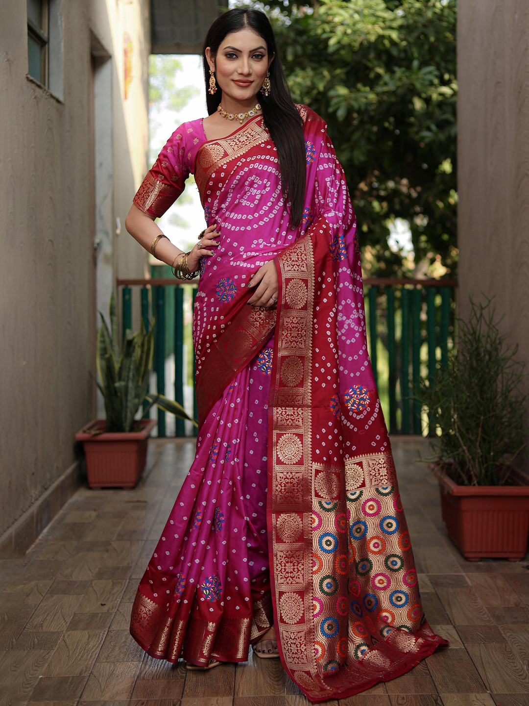 Divyadham Textiles Bandhani Printed Zari Saree with Zari Woven Design Border