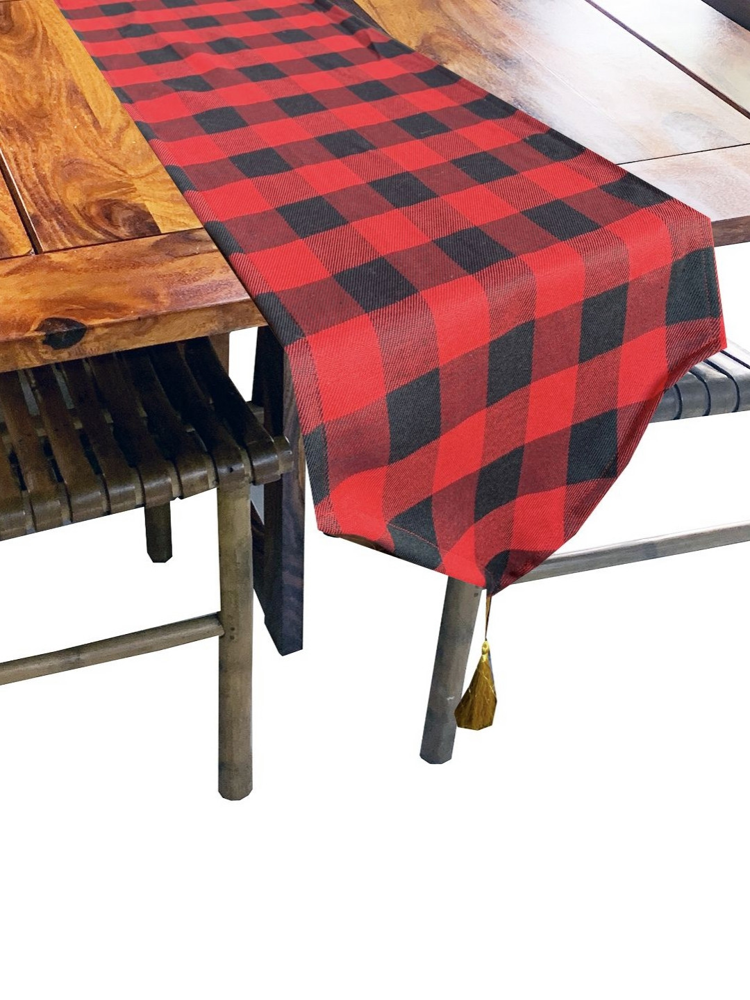 Pink Parrot Red & Black Checkered Hexagonal Table Runner With Tassels