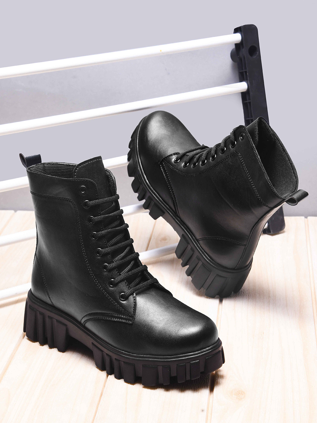 JM Looks Women Chunky Sole Ankle Boots