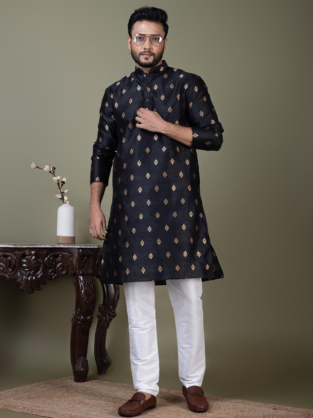 PulseIQ Men Jacquard Straight Kurtas