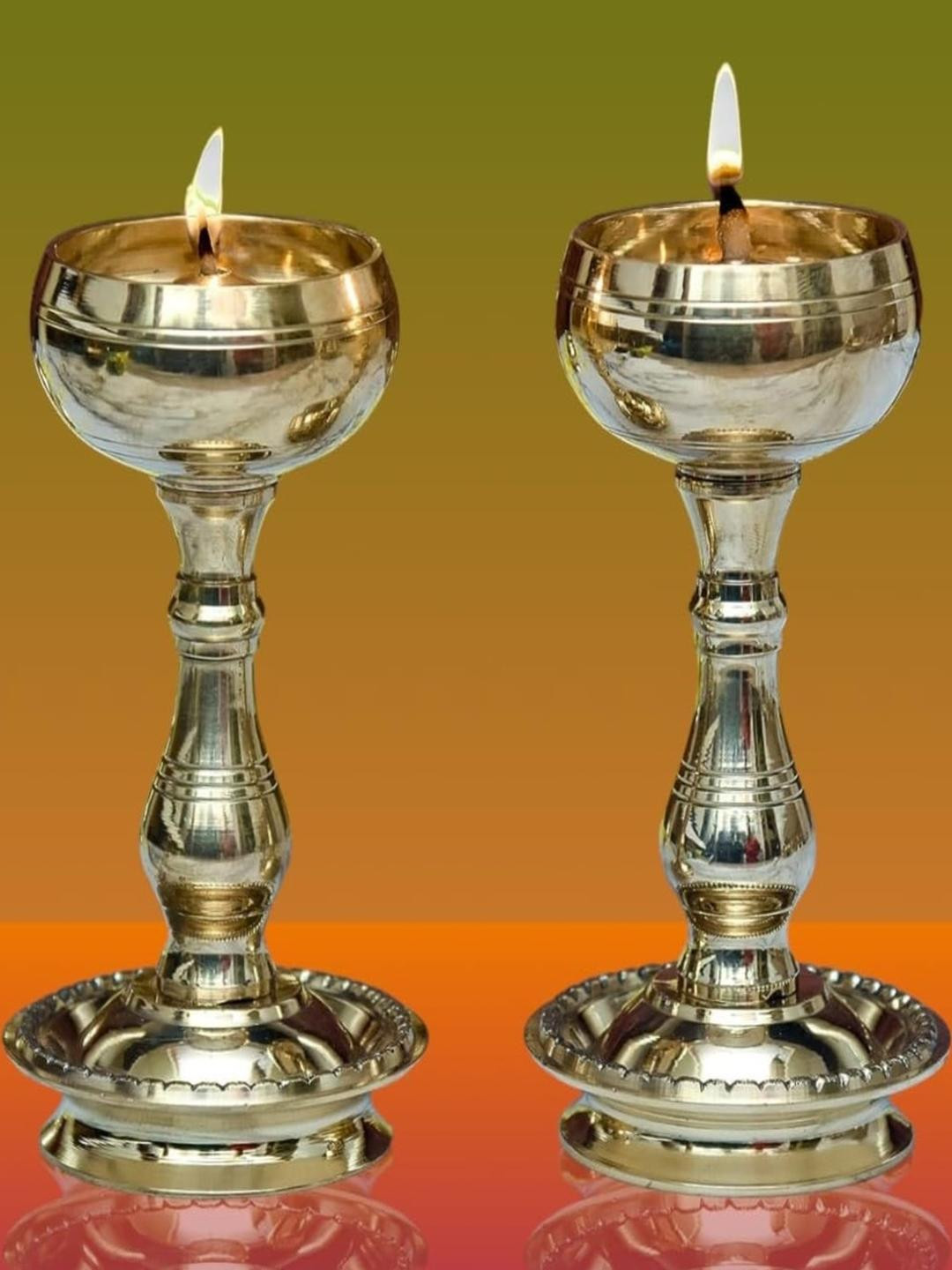 Effigy onlinehub Set Of 2 Gold-Toned Diyas