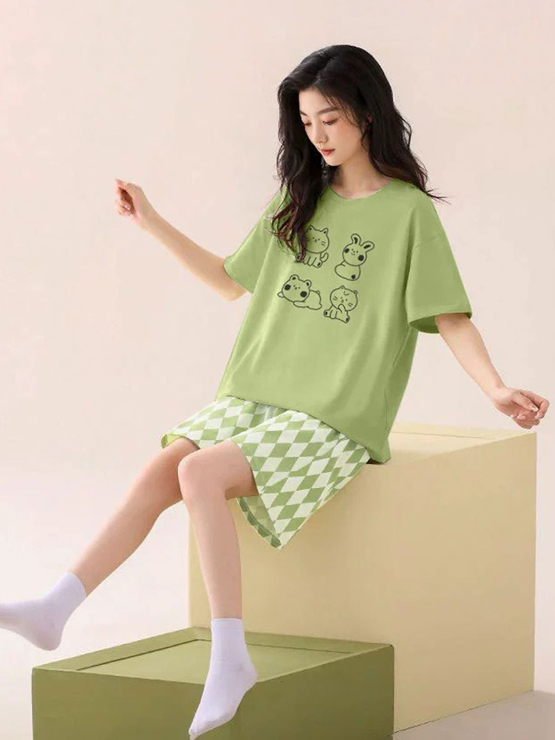 LULU & SKY Women Graphic Night suit