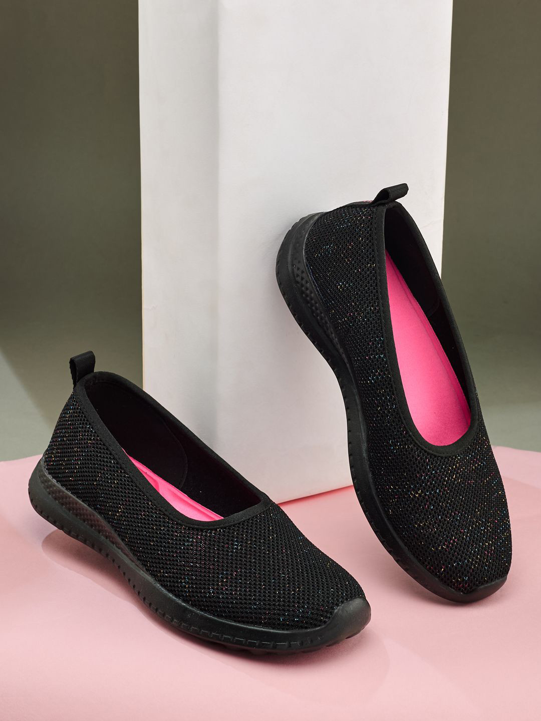 Campus Women JOYCE Woven Design Slip-On Sneakers