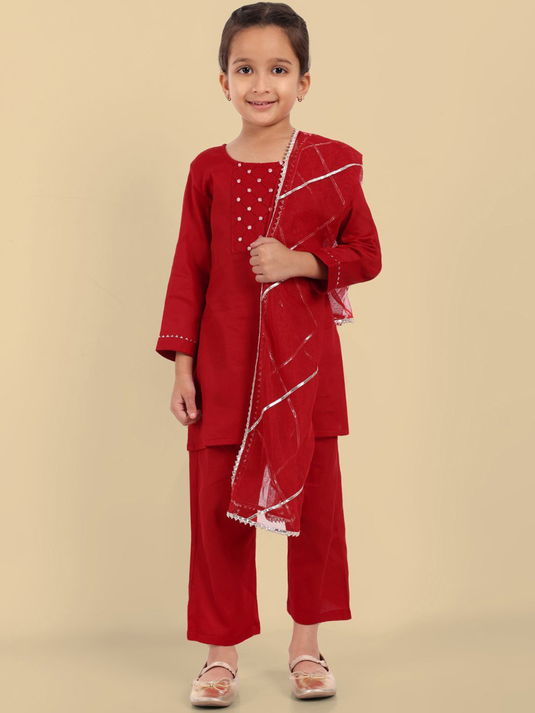 Mera Rang Girls Solid Cotton Kurta with Trousers & Dupatta