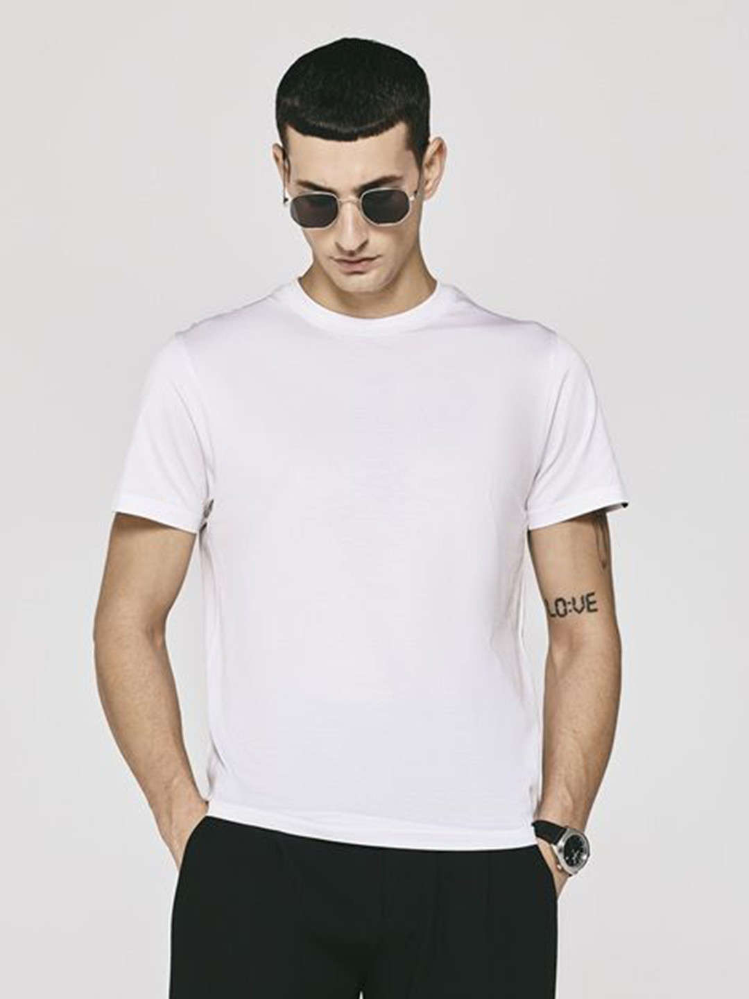 BWG Organic Cotton Round Neck T-shirt