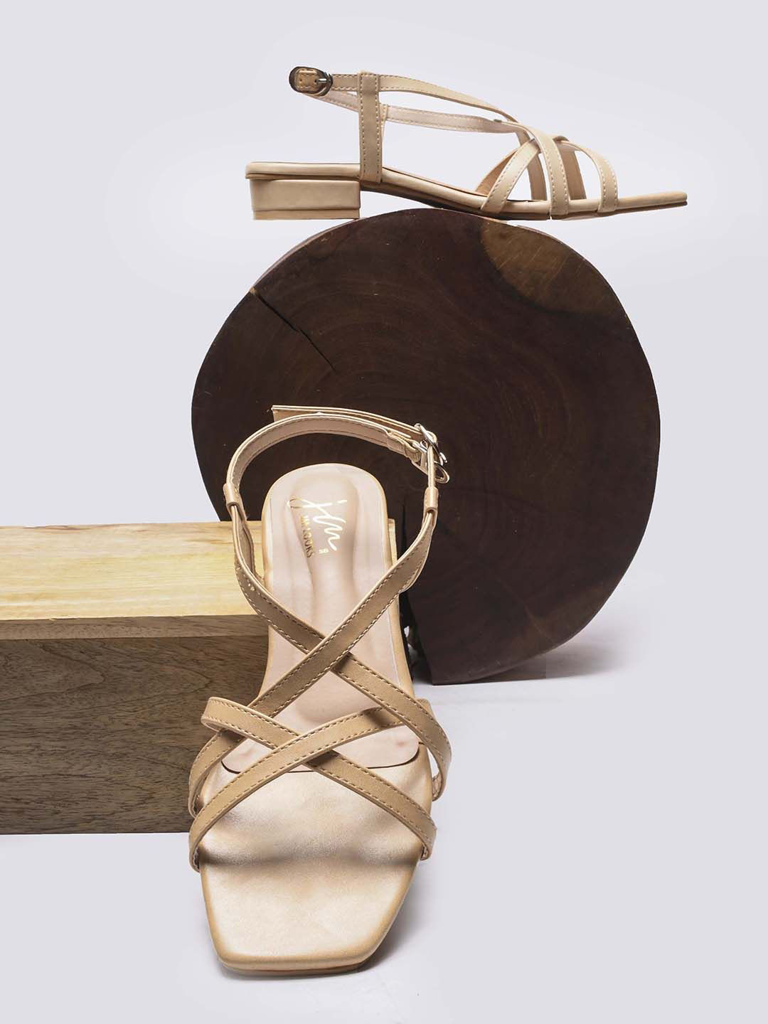 JM Looks Women Criss-Cross Strap Detail Open-Toe Flat Sandals