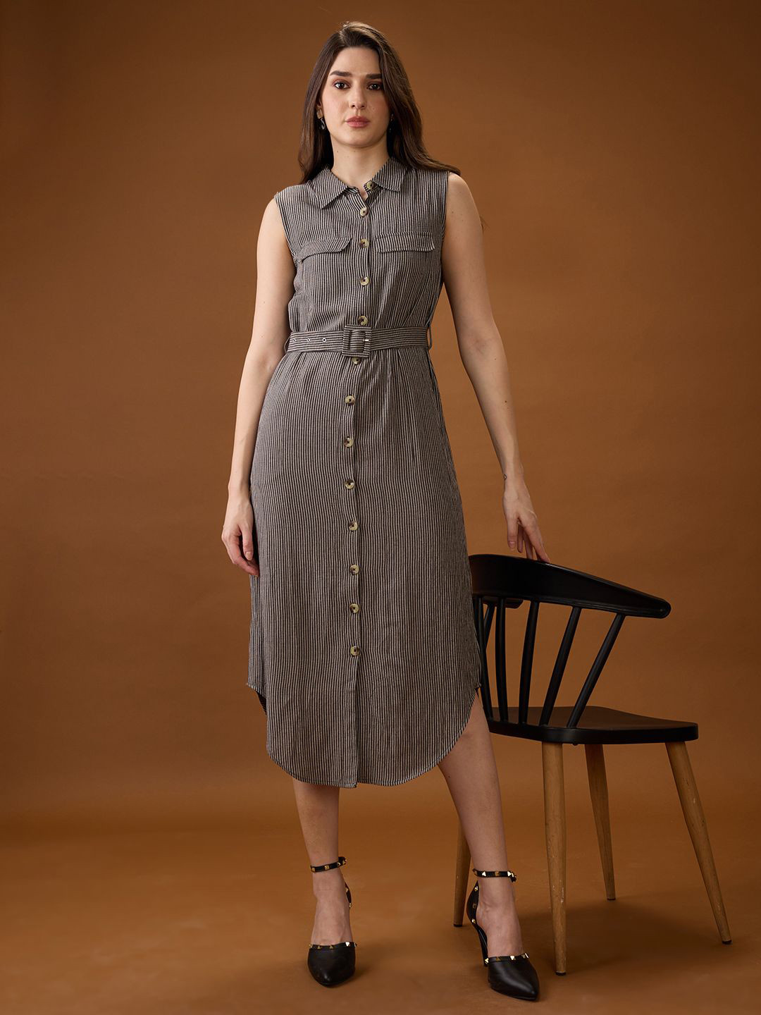 Globus Women Black Collared Neck Checkered Curved Hem Midi Shirt Style Dress With Belt