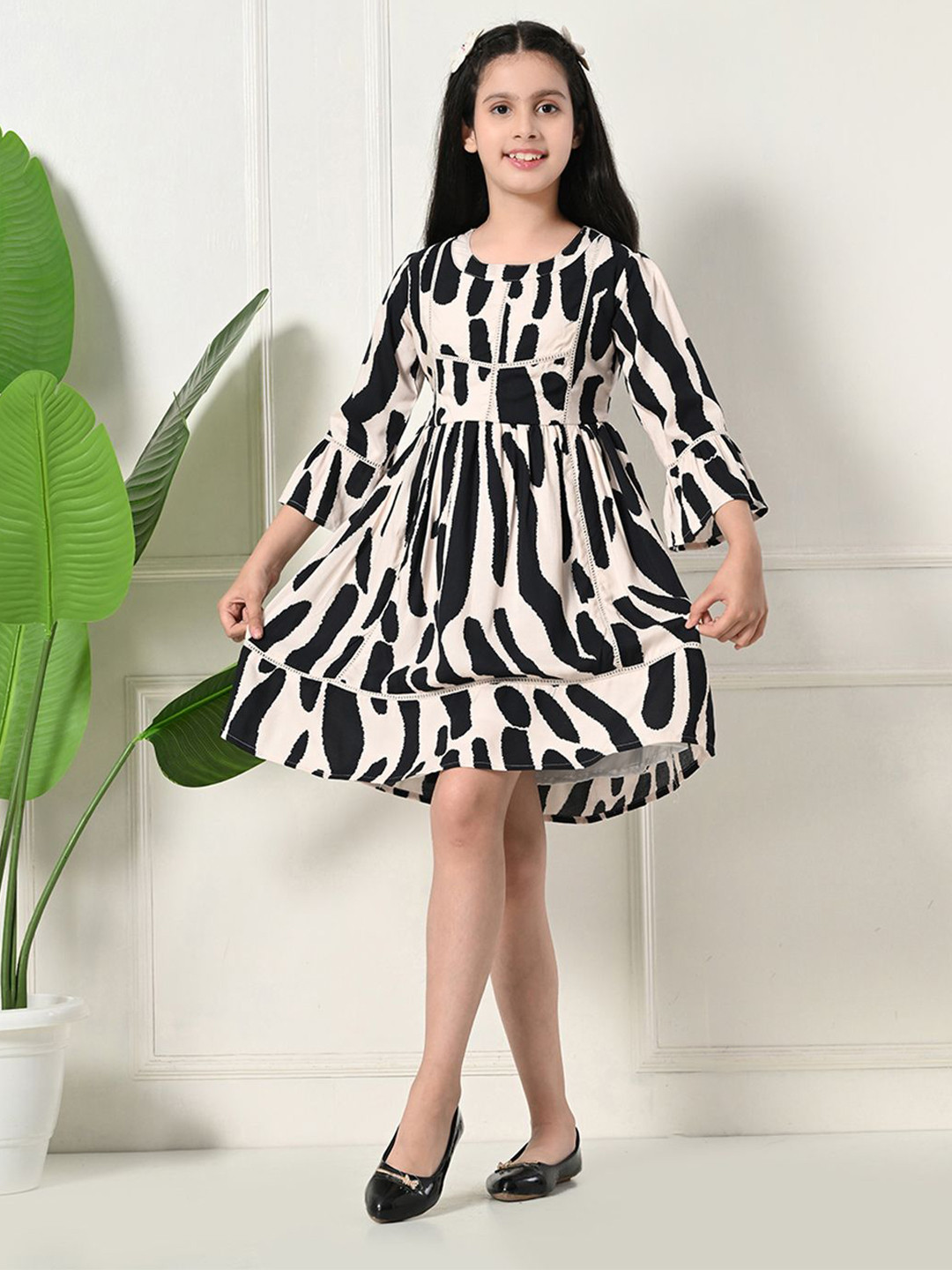 BAESD Girls Abstract Printed Round Neck Fit & Flare Dress
