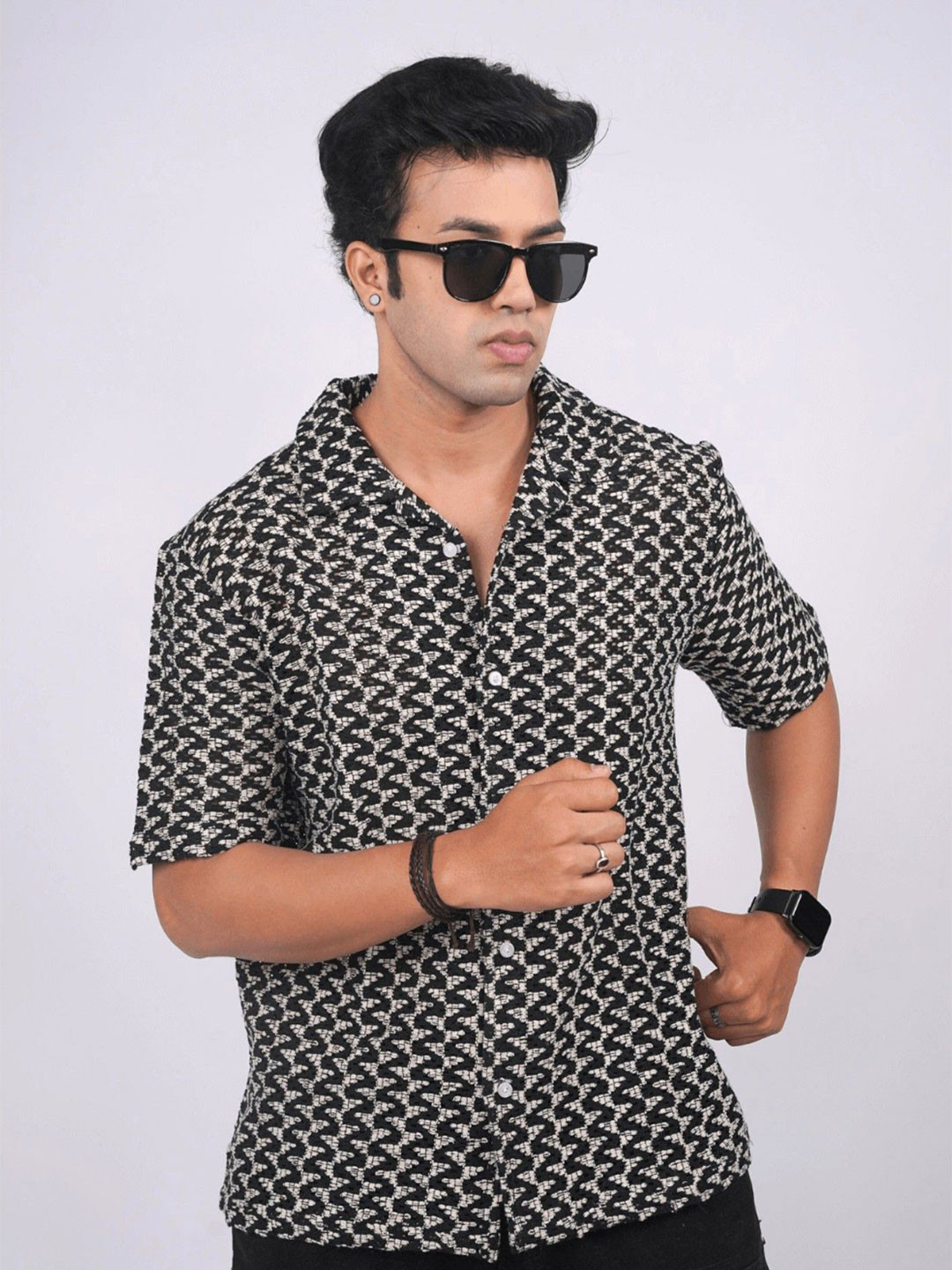 Eszett Gesture Chevron Crochet Cuban Collar Pure Cotton Shirt