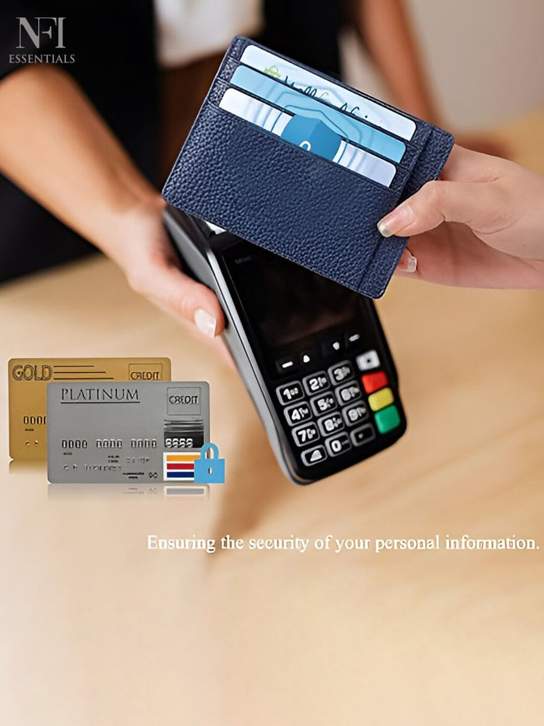 NFI essentials Leather Card Holder