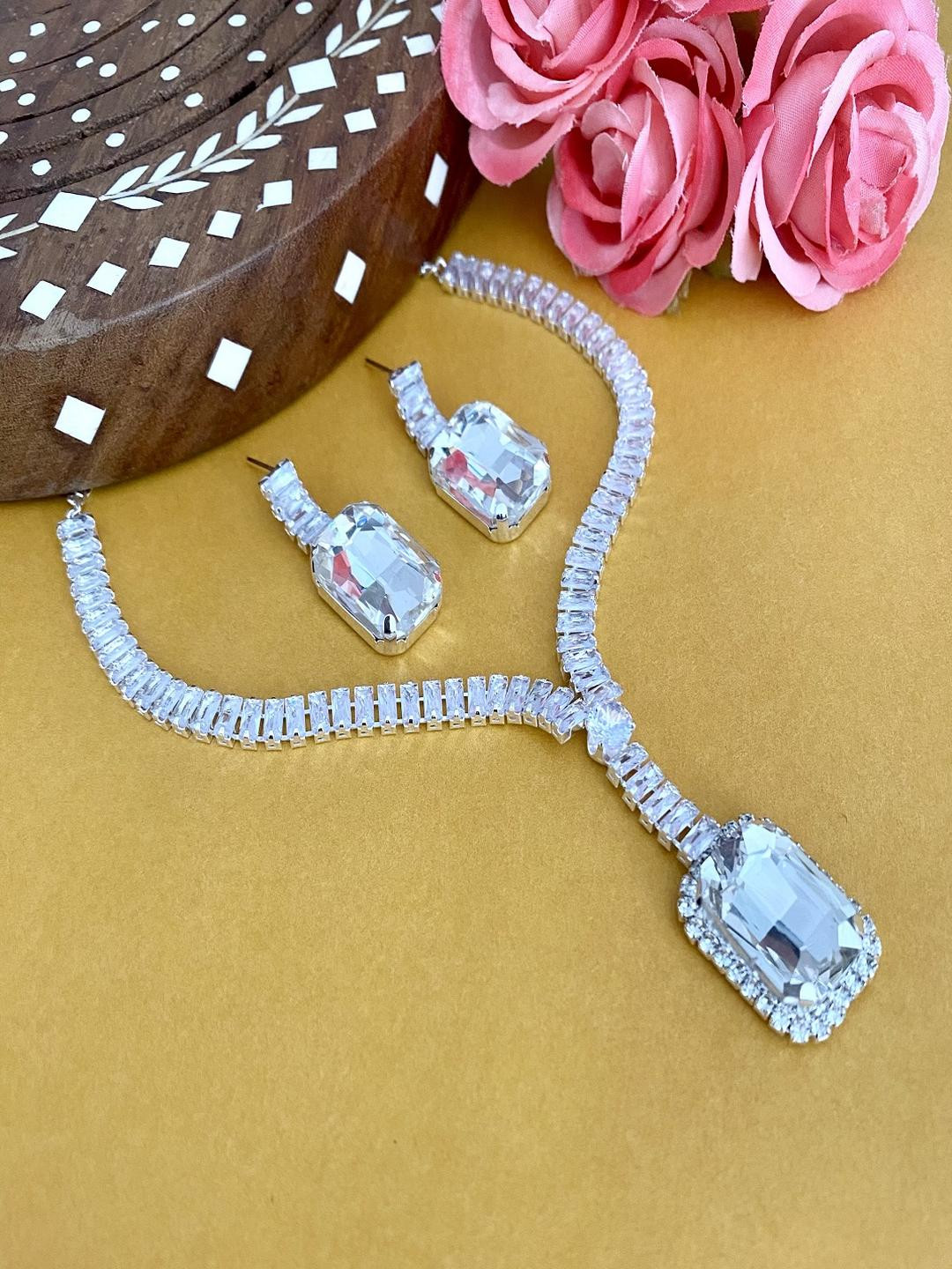 Varnii Silver-Plated Alloy Artificial Stones Jewellery Set