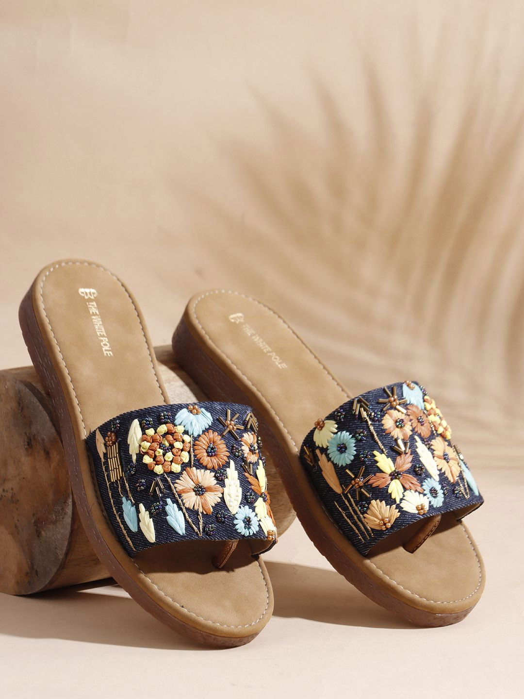 THE WHITE POLE Women Elegant Embroidered Flats