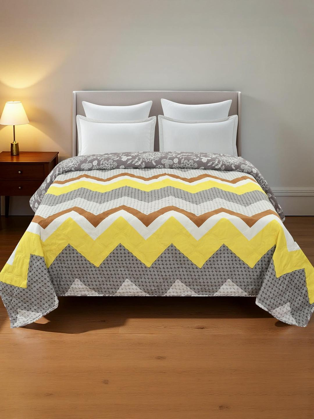 IVAZA Yellow AC Room Double Bed Microfibre Comforter