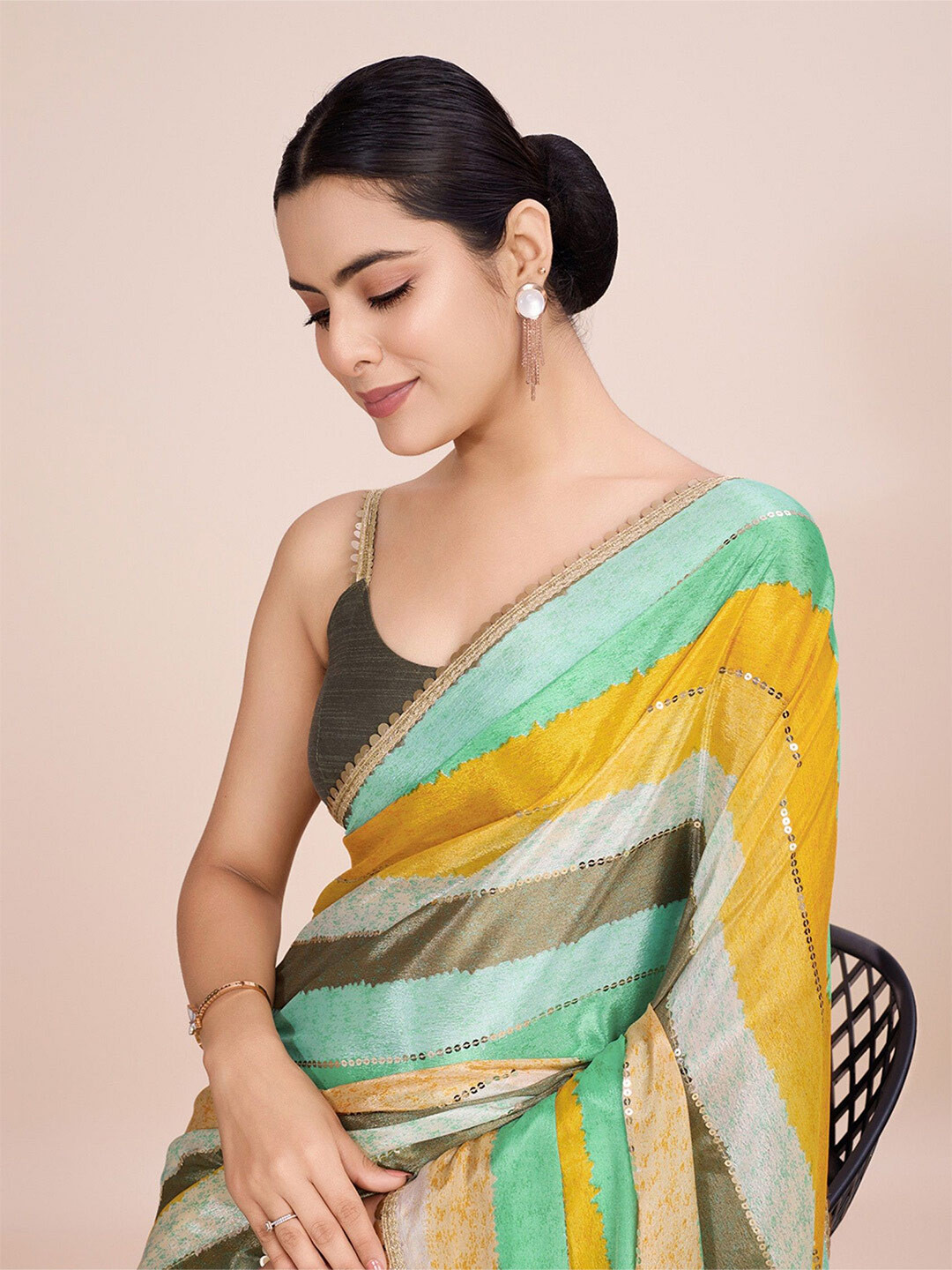 FashionsEye Striped Embellished Sequinned Leheriya Saree