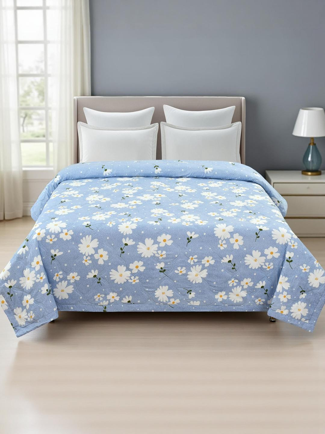IVAZA Blue AC Room Double Bed Microfibre Comforter